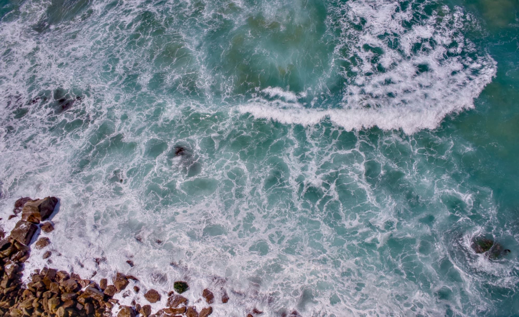 Waves on the rocks